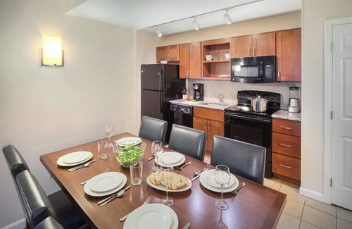 The Point Condo | 1 Bedroom Suite w/Kitchenette, in Newport, at Long Wharf Resort!