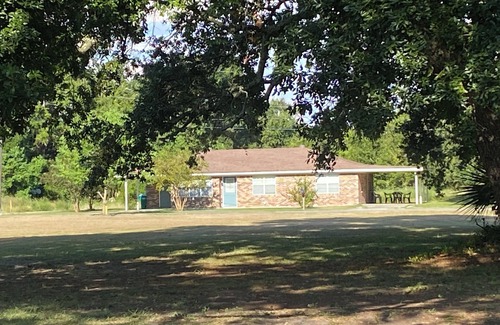 Mississippi City House | 1 block from beach 2-bedroom house in Gulfport with AC, WiFi. Enjoy your stay