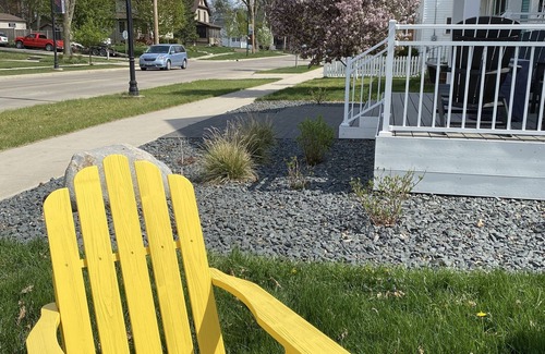 Clear Lake House | 1 block to lake, 2 blocks-Surf Ballroom, & 3 blocks-City Park-Perfect posh stay!