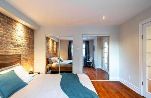 Gay Village Apartment | 1 BR in the heart of the Village
