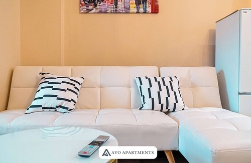 Sheffield Apartment | 1-BR | Near City Centre and Transport by AVO