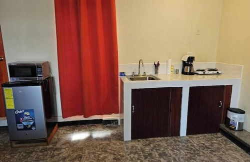 Zona 4 Apartment | 1 Comfy Dual Apt: Convenience & Comfort Galore!