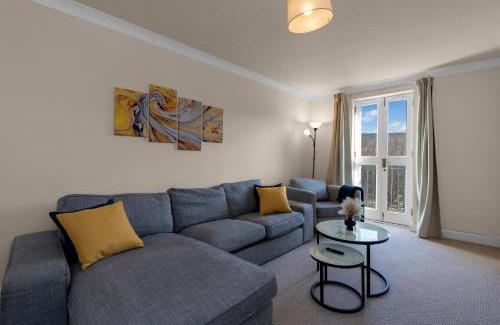 West End Apartment | 1 Double Room in Shared apartment in Central Edinburgh with free parking