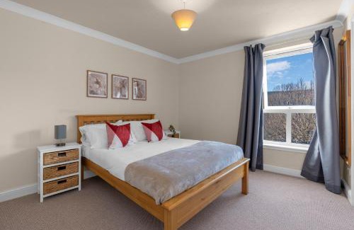 West End Apartment | 1 Double Room in Shared apartment in Central Edinburgh with free parking