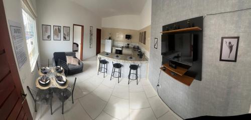 Porto Seguro Apartment | 1 KM da Praia Orla Apê Completo em Porto Seg, próximo as melhores Cabanas de Diversão - 2 Andar