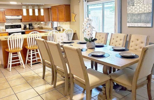 Roseville House | 1 Mile to Como Park! ๐ฟ๐
