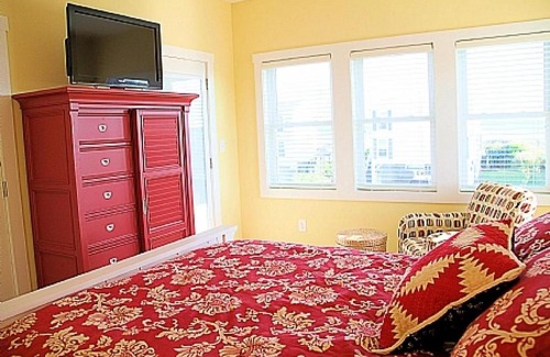 Yaupon Beach House | 1 More Day