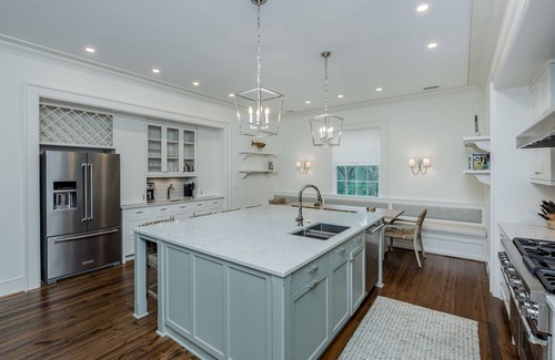 Vanderhorst Plantation House | 1 Nicklaus: 7BR Home, Private Pool, Golf & Lagoon Views, Beach Gear/Bike Credit