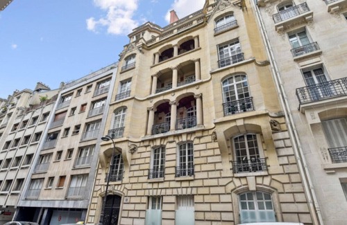 Porte-Dauphine Apartment | 1. Studio Porte Dauphine Paris 16ème