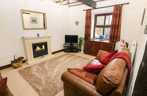 Clitheroe Cottage | 1 THE STABLES in Clitheroe