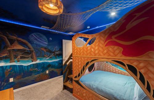 Four Corners House | 10 BR Home, Themed Rooms, Private Pool, in New Windsor Cay Resort