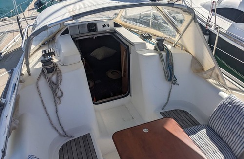 Crozon Boat Rental | 10 m boat in Morgat harbour