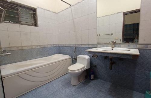 Lahore House | 10 Marla fully furnished house in Parkview villas
