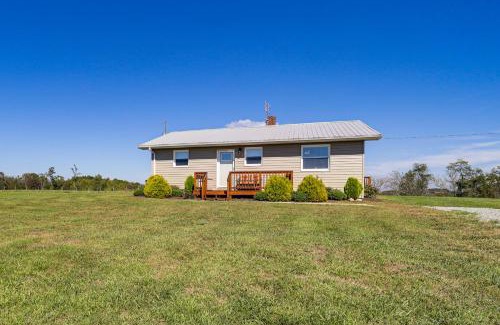 Piney Creek House | 10 Mi to New River State Park Rural Home with Views