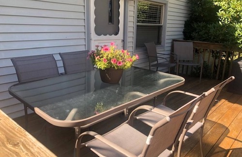 Mount Vision Cottage | 10 MINS to Allstar Village, 20 MINS to Dreams Park