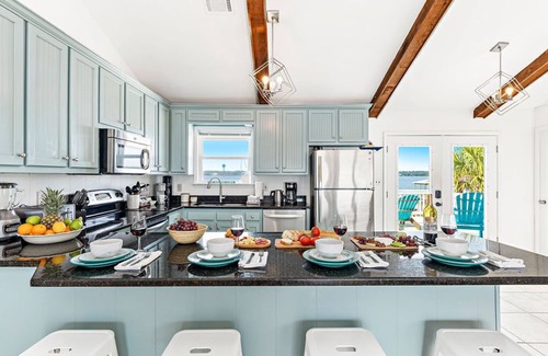 Gulf Shores House | "10 out of 10"Top Location-Steps2Beach-Lagoon Front