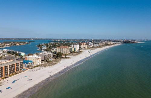 Madeira Beach House | 100 - Las Brisas