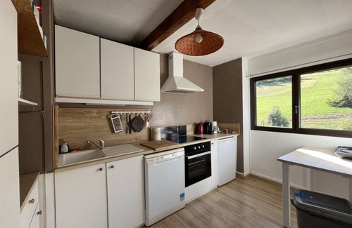 Le Sauze Apartment | 100m from ski slopes, 4th floor, terrace, tv, 70m², Sauze - Super Sauze
