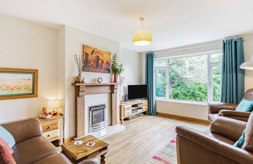 Burnham-on-Sea Cottage | 105 m² Cottage ∙ 2 bedrooms ∙ 4 guests