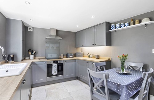 Eshton Cottage | 105 m² Cottage ∙ 2 bedrooms ∙ 4 guests