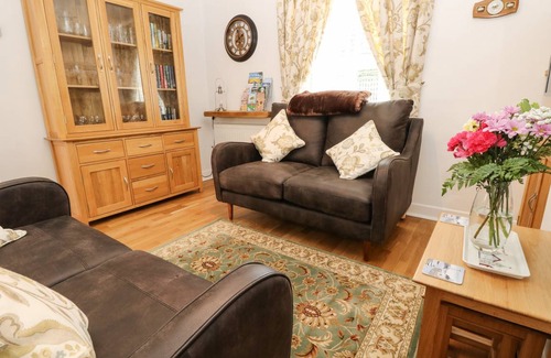 Shanklin Cottage | 105 m² Cottage ∙ 2 bedrooms ∙ 4 guests