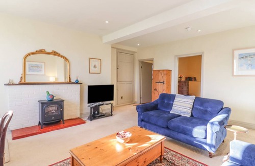 Hadleigh Cottage | 105 m² Cottage ∙ 2 bedrooms ∙ 4 guests
