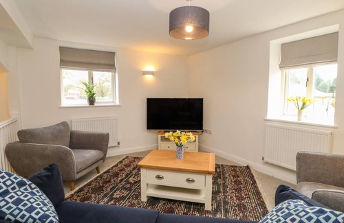 Casterton Cottage | 105 m² Cottage ∙ 2 bedrooms ∙ 4 guests