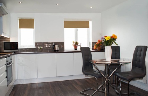 Thrapston Cottage | 105 m² Cottage ∙ 2 bedrooms ∙ 4 guests