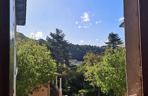 Lamalou-les-Bains House | 10mn from the spa, pleasant house for 6 people private swimming pool june to september