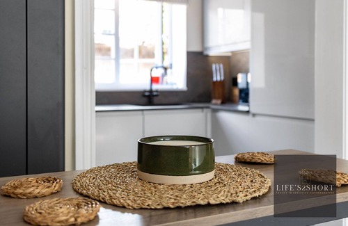 Exeter Apartment | 11 Friernhay Court