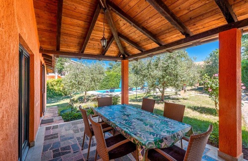 Sveti Lovrec House | 110 m² House ∙ 3 bedrooms ∙ 8 guests