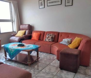Kingsborough Apartment | 1102 High Tide Amanzimtoti