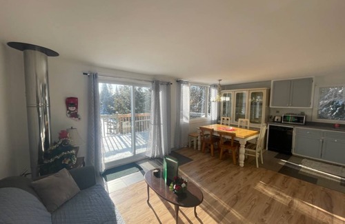 St-Adolphe-d'Howard House | 111 m² House ∙ 2 bedrooms ∙ 6 guests