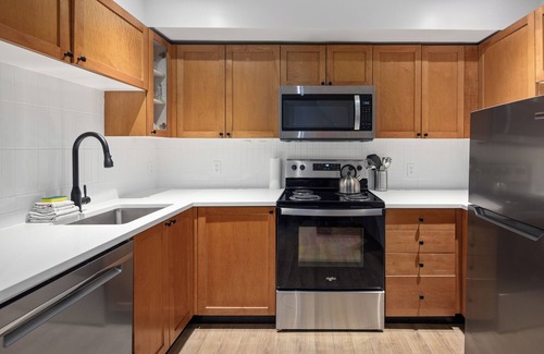 Village North House | 113 Glaciers Reach a 2br with hot tub & pool in Whistler Village