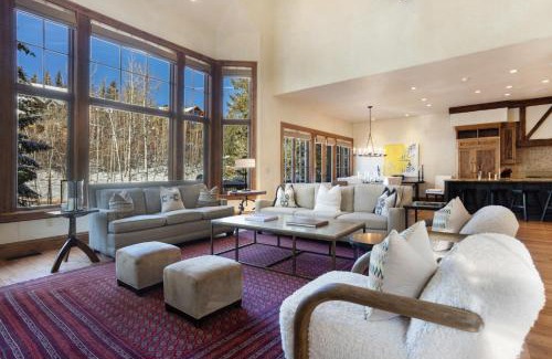 Village Walk House | 115 Village Walk