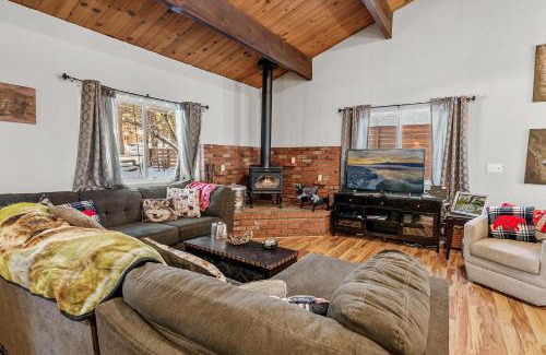 Summit Estates House | 116 - Summit Bearadise - Meredith Lodging