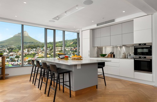 Bo'Kaap Apartment | 117 on Strand 1610