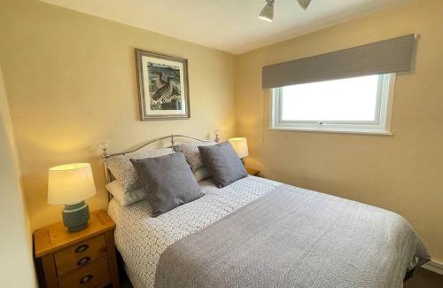 Great Yarmouth Ski Chalet | 119 Hemsby Holiday Chalet, Convenient for sandy beach