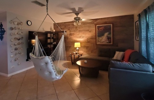 South Gate Ridge House | 12 minutes from Siesta Key