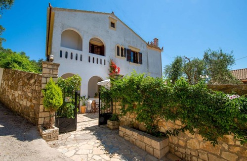 Gaios House | 120 m² House ∙ 3 bedrooms ∙ 6 guests