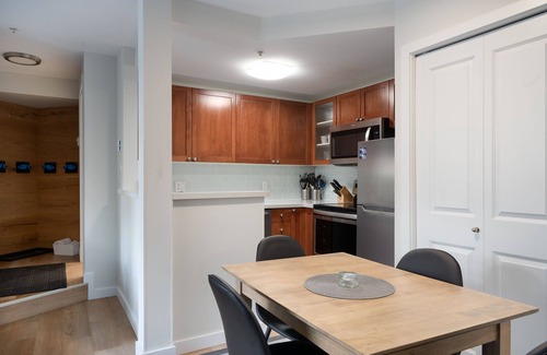 Village North House | 121 Glaciers Reach a 2br with hot tub & pool in Whistler Village