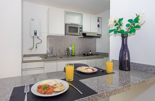 Usaquen Apartment | 122 Plaza Apartahotel