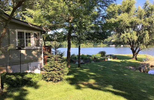 Lakeville Cottage | 125/nt after discount Oct 6-10 two nt minimum-Lakefront Cottage at O'Dells Lake