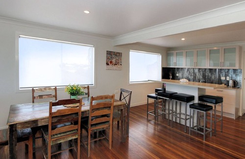 Burnett Heads House | 129 Sea Esplanade Burnett Heads