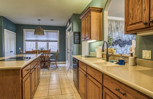 Hot Springs Village House | 13 Viajero Way - A beautiful home on Coronado Golf course near Lakes Balboa and