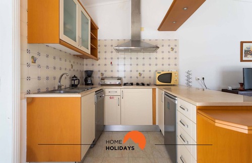 Albufeira Ski Chalet | #133 Vila Dias 1 by Home Holidays