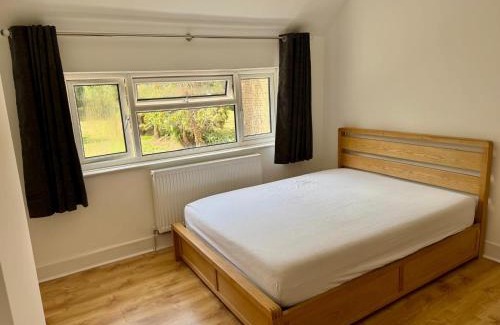 Brent Villa | 135 Watford road 3 bedroom villa