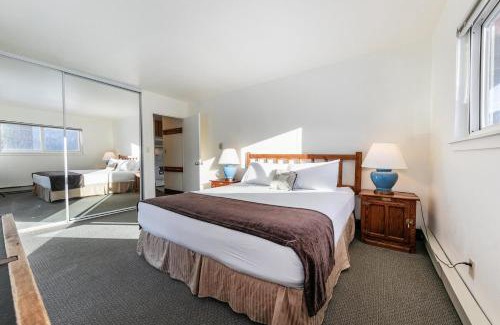 Truckee Apartment | 136 Bldg C condo