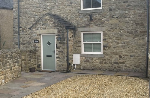 Wolsingham Cottage | 14 Meadhope Street, a Lovely Cottage in the Picturesque Village of Wolsingham