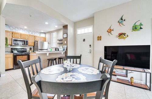 Venetian Bay Villages Condo | 14 Mi to Disney World: Kissimmee Condo w/Perks!